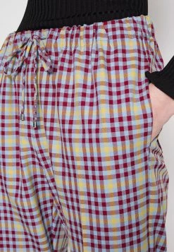 MAX & Co. MAX&Co.LAPPONIA - Tygbyxor - Red Pattern -MAX & Co. Kläder Försäljning 1363da7a191a4337878db1b691ee24a9