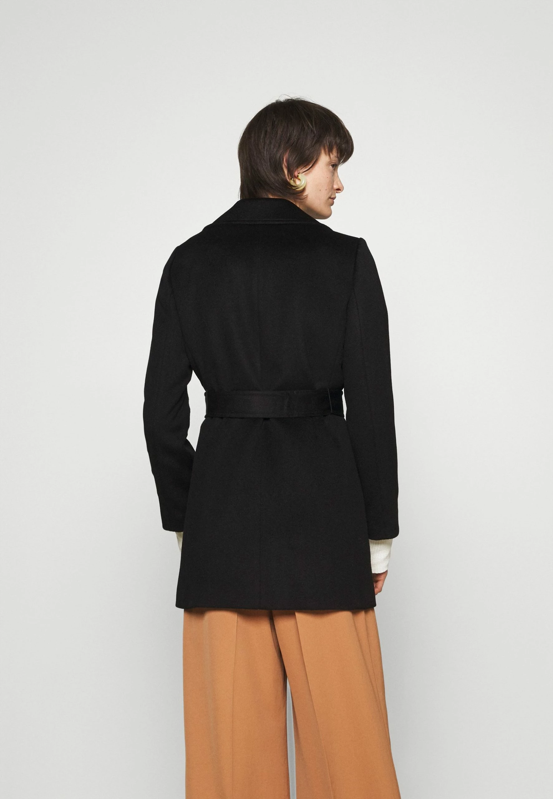 MAX & Co. MAX&Co.SHORTRUN - Klassisk Kappa / Rock - Black 3 MAX & Co. MAX&Co.SHORTRUN - Klassisk Kappa / Rock - Black - Bild 3