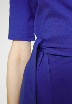 MAX & Co. MAX&Co.CULMINE - Jerseyklänning - Bluette -MAX & Co. Kläder Försäljning 49dc99c1bae24f638abe0f8e966f28ab