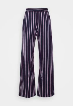 MAX & Co. MAX&Co.LINCE - Tygbyxor - Navy Blue 8 MAX & Co. MAX&Co.LINCE - Tygbyxor - Navy Blue -MAX & Co. Kläder Försäljning 4c6c6541f6bb48dd9c9382a0b7db7c37