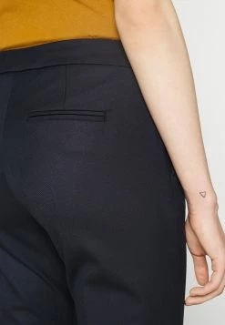 MAX & Co. MAX&Co.MONOPOLI - Tygbyxor - Navy Blue -MAX & Co. Kläder Försäljning 5884b804197e467587c64cab418c1cb8