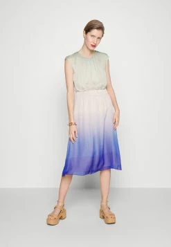 MAX & Co. Kläder Försäljning -MAX & Co. Kläder Försäljning 68f29a6c989b4bc391d134a04c02be51