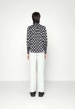 MAX & Co. MAX&Co.Skjorta - Black 10 MAX & Co. MAX&Co.Skjorta - Black -MAX & Co. Kläder Försäljning 98c79795f1b34d26a02772871b7229ae