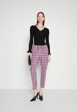 MAX & Co. Kläder Försäljning -MAX & Co. Kläder Försäljning 9cd86a43bbac4fcaa6202d7dc0d5b8c1