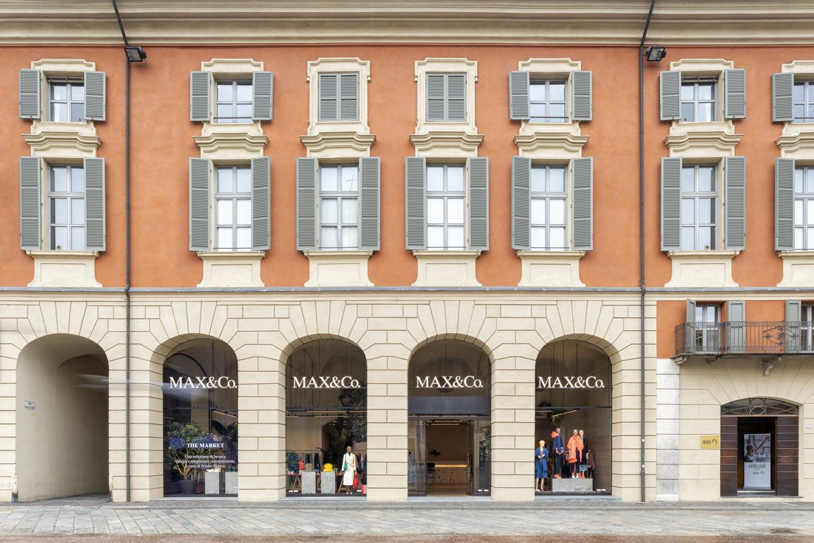 MAX & Co. Kläder Försäljning 10 MAX & Co. Kläder Försäljning -MAX & Co. Kläder Försäljning Duccio Grassi MaxCo RE 2019 02boem FILEminimizer