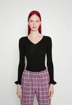 MAX & Co. Kläder Försäljning 17 MAX & Co. MAX&Co.TANGO - Stickad Tröja - Black