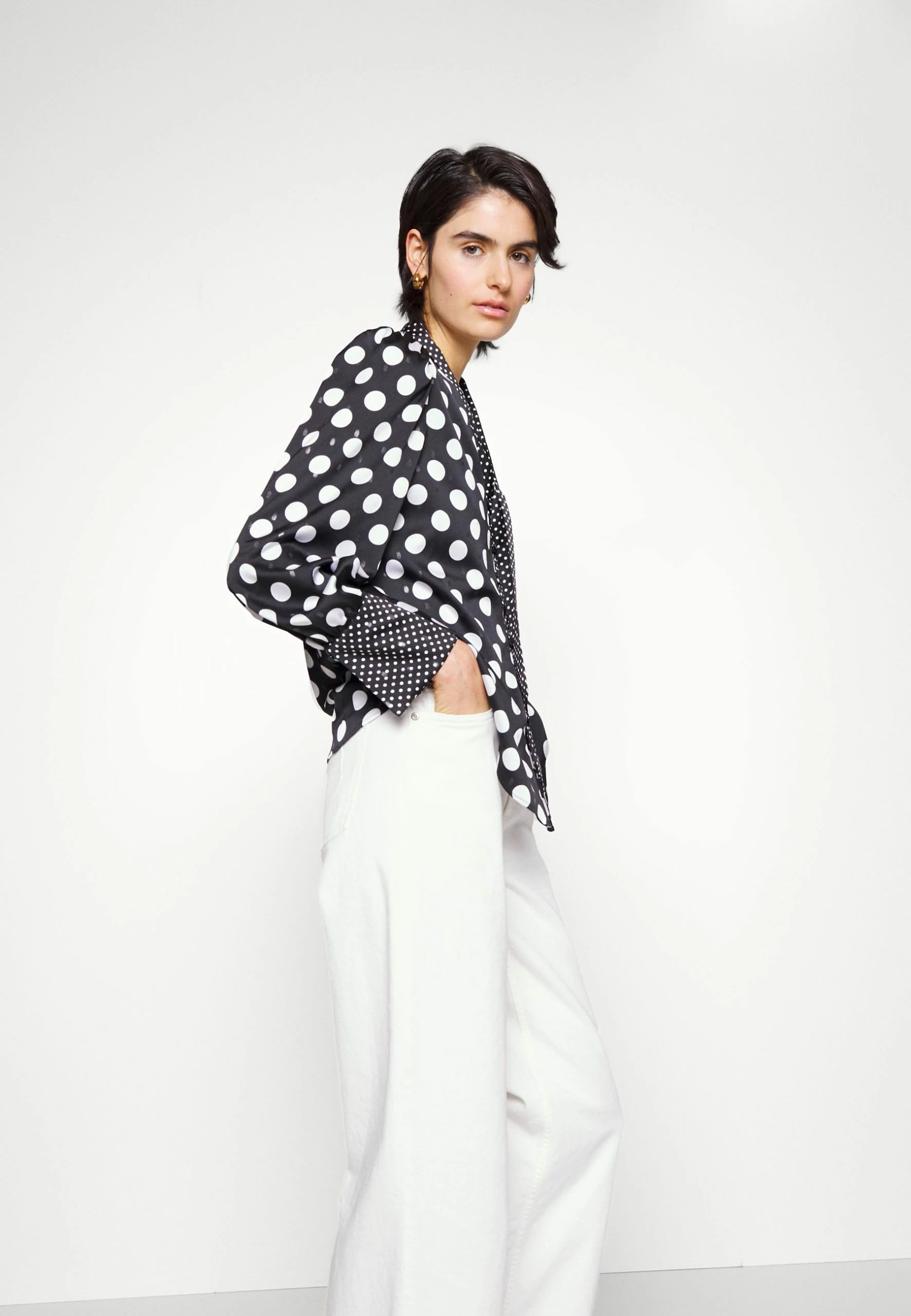 MAX & Co. MAX&Co.Skjorta - Black 4 MAX & Co. MAX&Co.Skjorta - Black - Bild 4