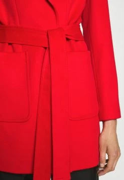 MAX & Co. MAX&Co.SHORTRUN - Klassisk Kappa / Rock - Red -MAX & Co. Kläder Försäljning ccce60ad4bc2402eb02b6cb9128e7013