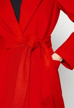 MAX & Co. MAX&Co.SHORTRUN - Kort Kappa / Rock - Red -MAX & Co. Kläder Försäljning d40d168de8234263a3e55752f1085520