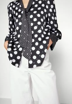 MAX & Co. MAX&Co.Skjorta - Black 13 MAX & Co. MAX&Co.Skjorta - Black -MAX & Co. Kläder Försäljning e5b3239ce1dd418c8c60c0e2032c80c7